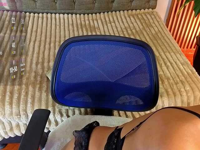 charlotte-69 live cam on BongaCams