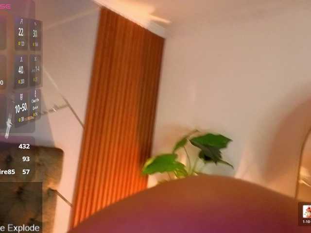 charlotte-69 live webcam show