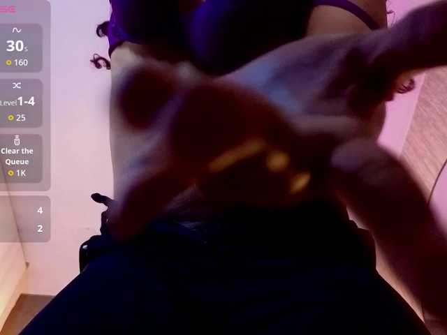 charlotte-69 live cam on BongaCams