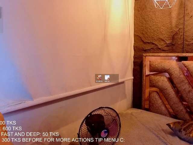 charlotte-69 live cam on BongaCams