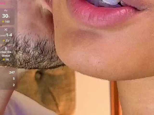 charlotte-69 live cam on BongaCams