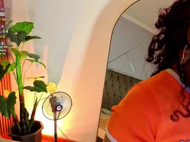 charlotte-69 live cam on BongaCams