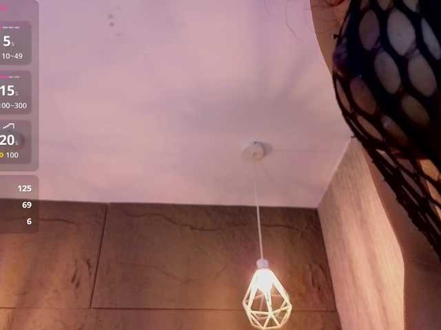 charlotte-69 live cam on BongaCams