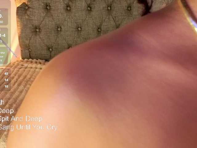 charlotte-69 live cam on BongaCams