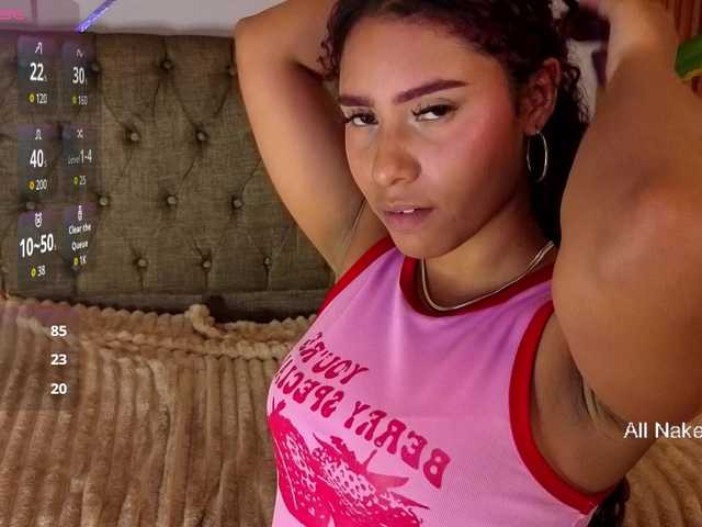 charlotte-69 live cam on BongaCams