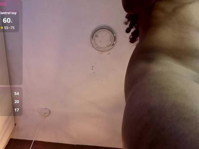 charlotte-69 live cam on BongaCams