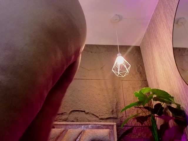 charlotte-69 live cam on BongaCams