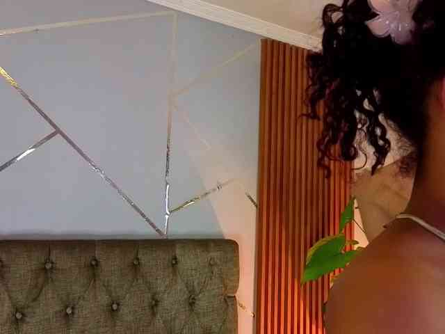 charlotte-69 webcam