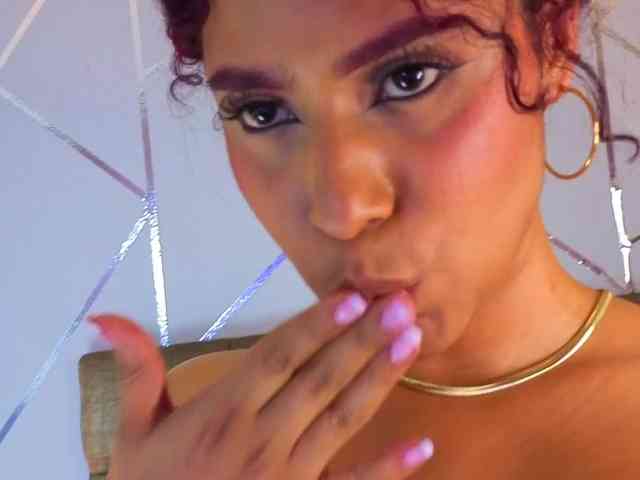charlotte-69 webcam