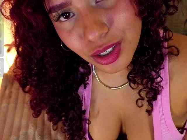 charlotte-69 webcam