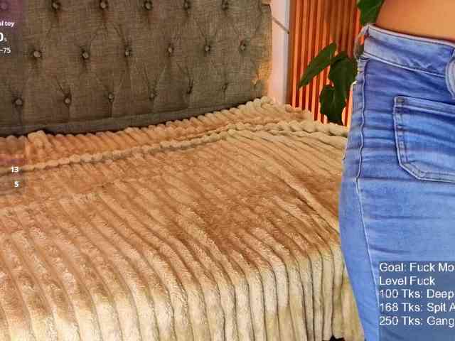 charlotte-69 webcam