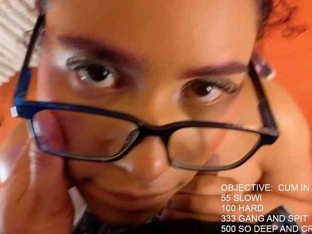 charlotte-69 webcam