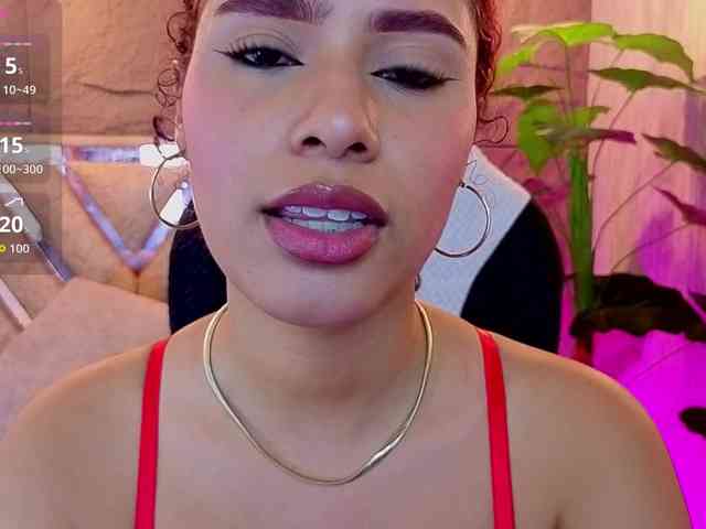 charlotte-69 webcam