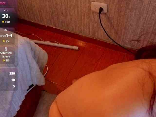 charlotte-69 webcam