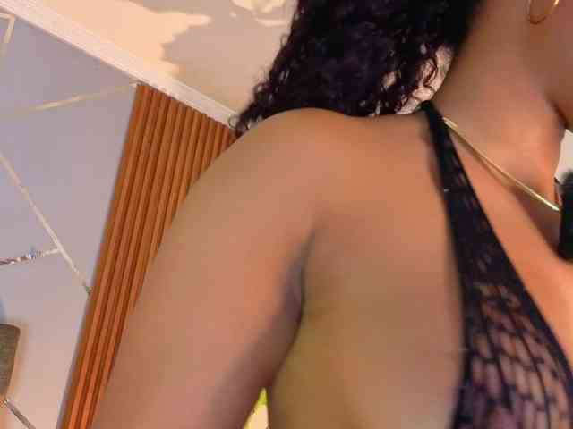 charlotte-69 webcam