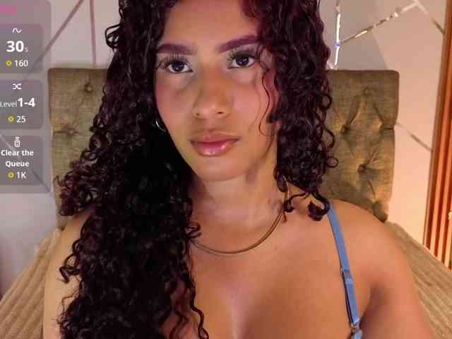 charlotte-69 webcam