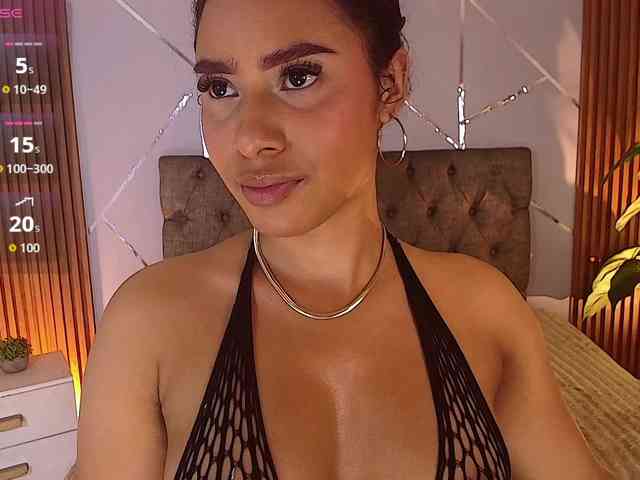 charlotte-69 webcam