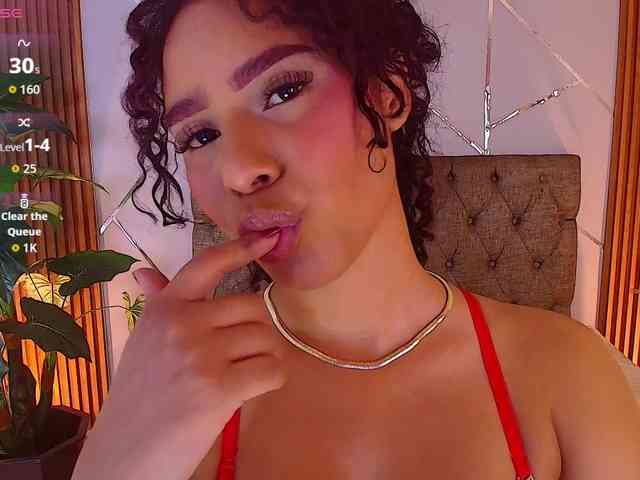 charlotte-69 webcam