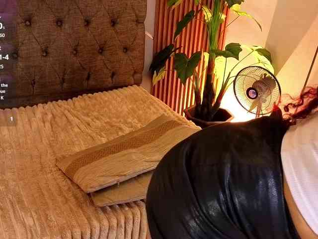 charlotte-69 Sex Cam Show