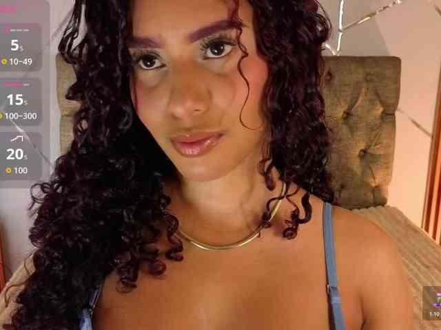 charlotte-69 webcam