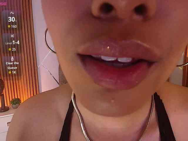 charlotte-69 webcam