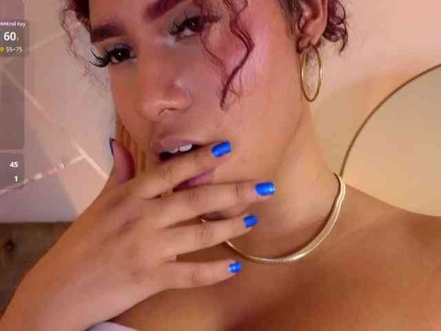 charlotte-69 Sex Cam Show