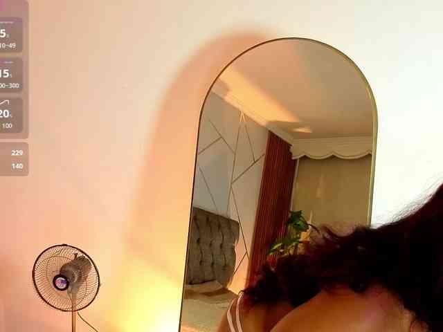 charlotte-69 webcam