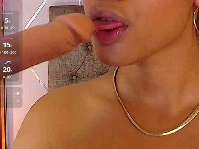charlotte-69 webcam