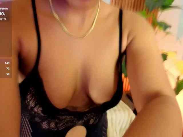 charlotte-69 webcam