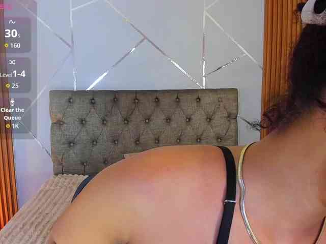 charlotte-69 webcam