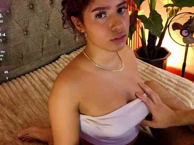 charlotte-69 Sex Cam Show