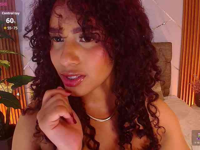charlotte-69 webcam