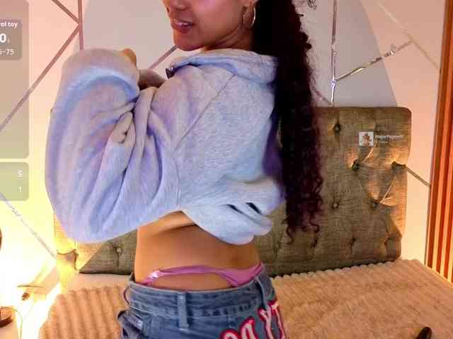 charlotte-69 webcam