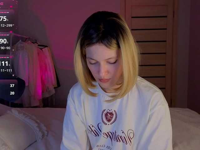 AlenGrace live webcam show