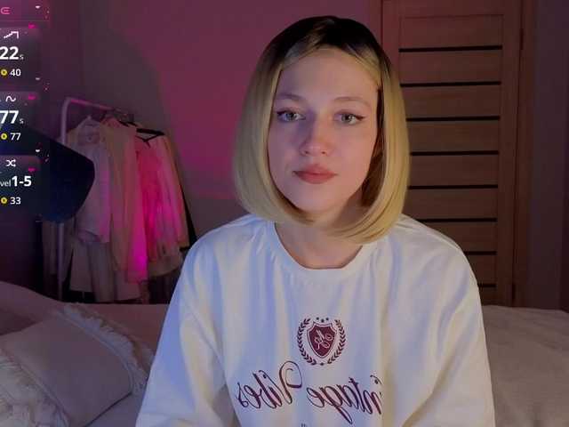 AlenGrace live webcam show