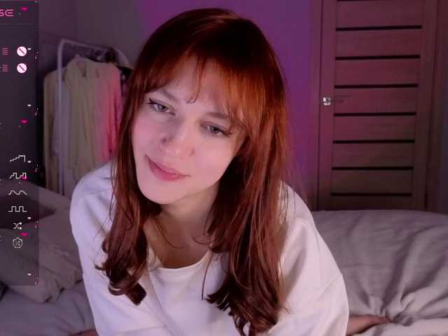 AlenGrace's BongaCams show and profile