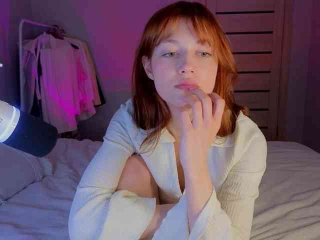 AlenGrace webcam