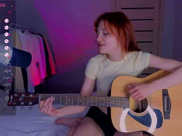 AlenGrace webcam