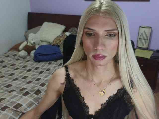 mirandahabach Sex Cam Show