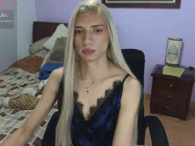 mirandahabach Sex Cam Show