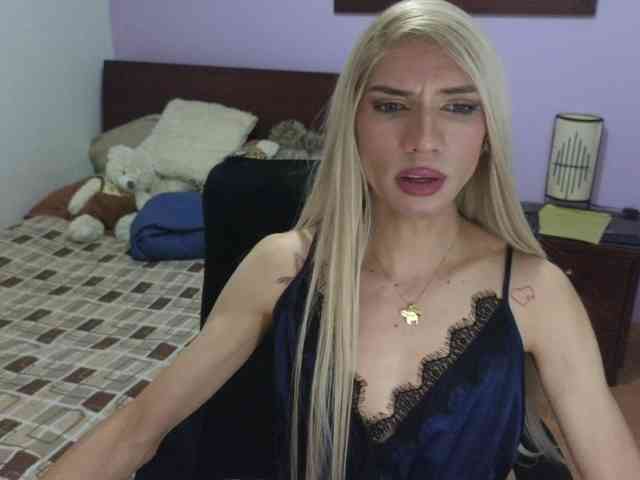mirandahabach Sex Cam Show