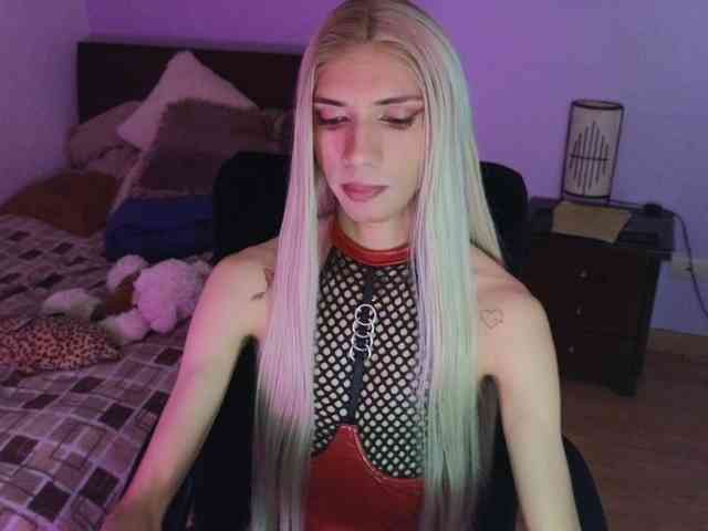 mirandahabach Sex Cam Show