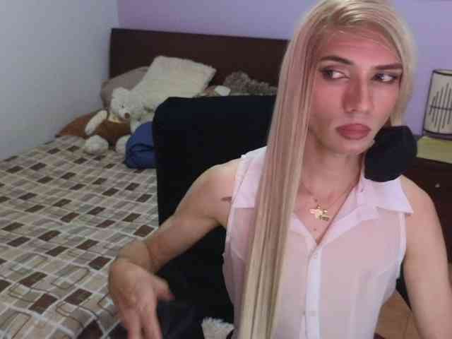 mirandahabach Sex Cam Show