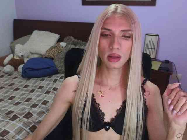 mirandahabach Sex Cam Show