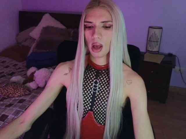 mirandahabach Sex Cam Show