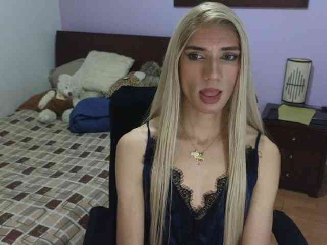 mirandahabach Sex Cam Show