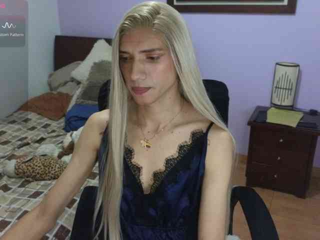 mirandahabach Sex Cam Show
