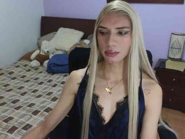mirandahabach Sex Cam Show