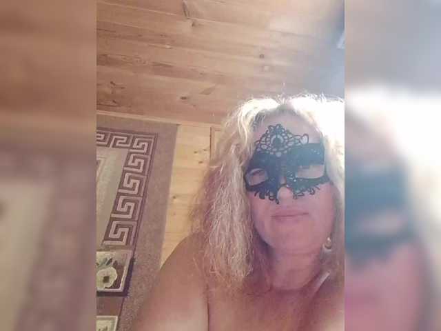 StacyMilk live cam on BongaCams