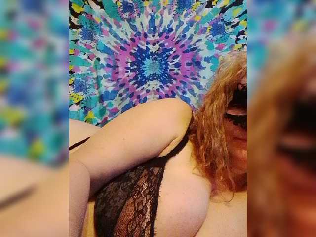 StacyMilk live cam on BongaCams